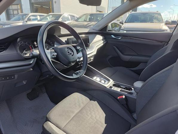 Skoda Octavia IV (A8) с пробегом 2021 года, цена 2 100 000 рублей, 127205 км, лифтбек, Автокод Объявления