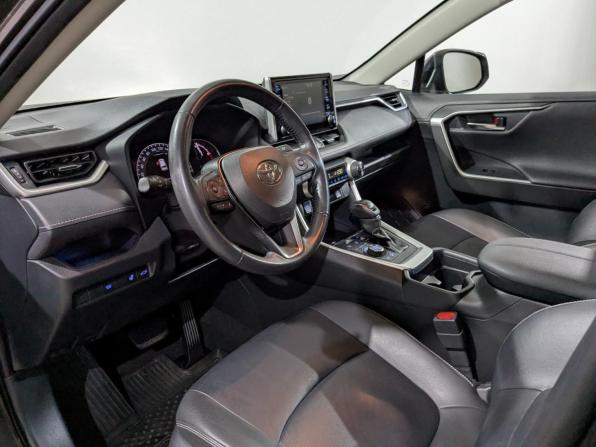 Toyota RAV4 V (XA50) с пробегом 2020 года, цена 3 250 000 рублей, 63287 км, внедорожник, Автокод Объявления