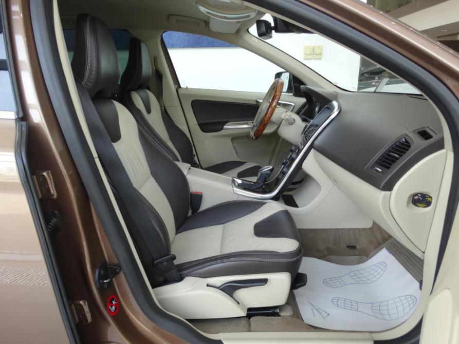Volvo XC60 I Москва  - изображение 15