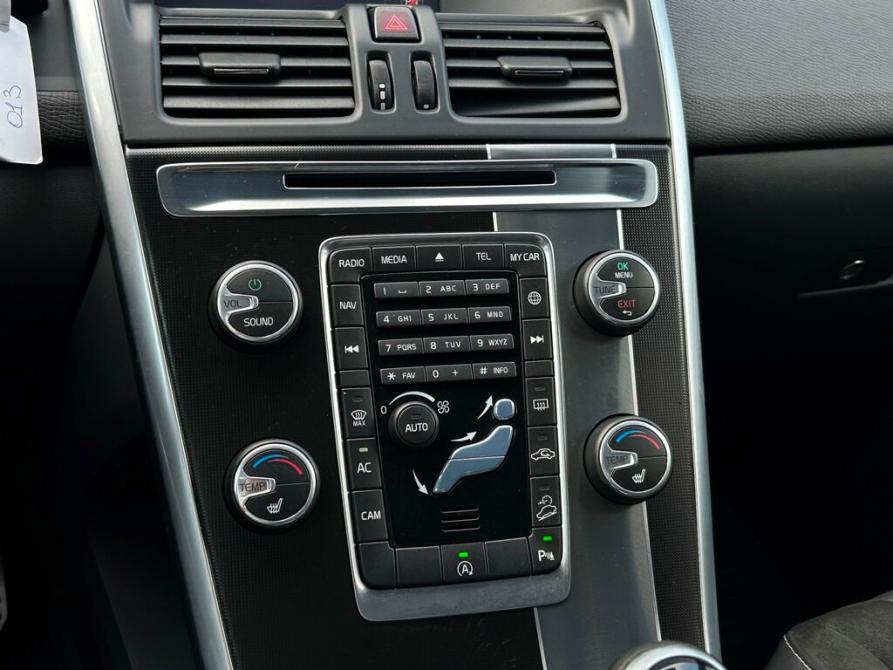 Volvo XC60 I Рестайлинг Санкт-Петербург  - изображение 18