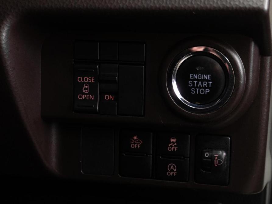 Toyota Roomy I Рестайлинг Тюмень  - изображение 18