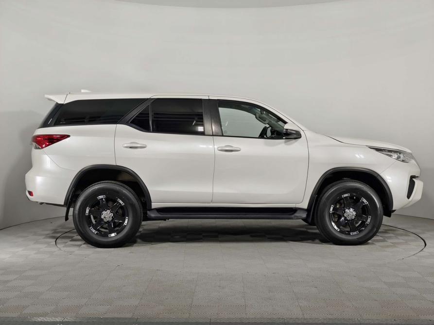 Toyota Fortuner II Санкт-Петербург  - изображение 6