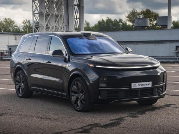 Li Auto (Lixiang) L9 I с пробегом 2023 года, цена 6 449 000 рублей, 50500 км, внедорожник, Автокод Объявления