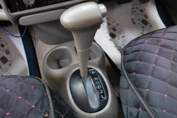 Toyota Platz с пробегом 2003 года, цена 419 000 рублей, 239000 км, седан, Автокод Объявления