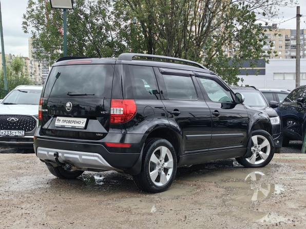Skoda Yeti I Рестайлинг с пробегом 2015 года, цена 1 044 000 рублей, 248874 км, внедорожник, Автокод Объявления