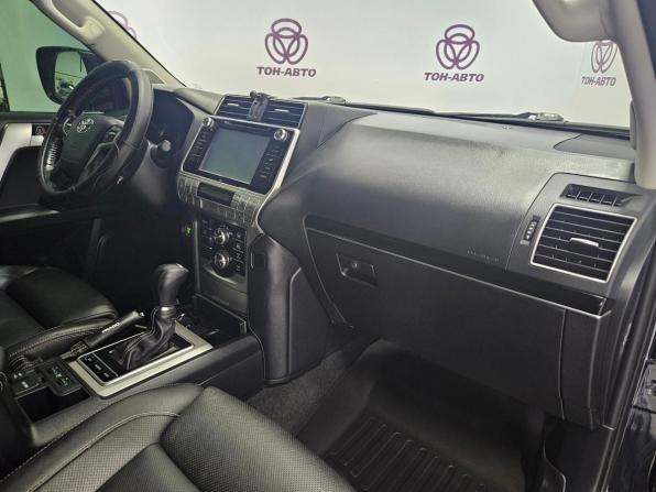 Toyota Land Cruiser Prado 150 Series Рестайлинг 2 с пробегом 2018 года, цена 5 200 000 рублей, 178459 км, внедорожник, Автокод Объявления