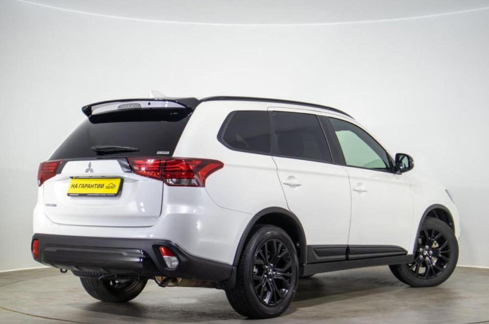 Mitsubishi Outlander III Рестайлинг 3 Оренбург  - изображение 5
