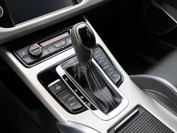 Geely Atlas I с пробегом 2019 года, цена 1 490 000 рублей, 123000 км, внедорожник, Автокод Объявления