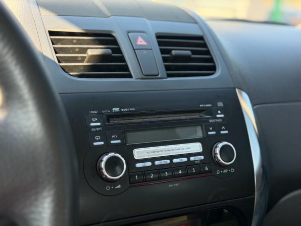 Suzuki SX4 I (Classic) Рестайлинг с пробегом 2011 года, цена 990 000 рублей, 153255 км, хэтчбек, Автокод Объявления