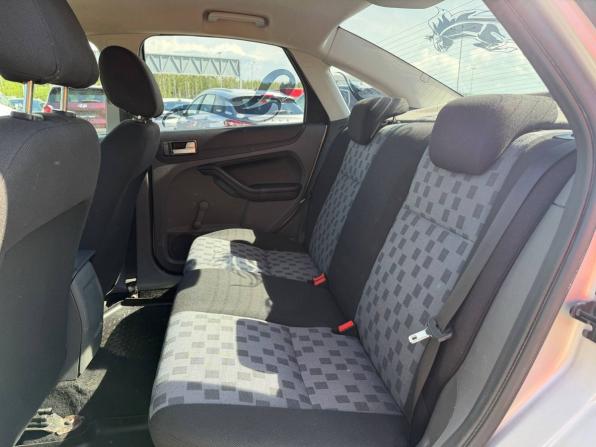 Ford Focus II с пробегом 2007 года, цена 425 000 рублей, 202000 км, седан, Автокод Объявления