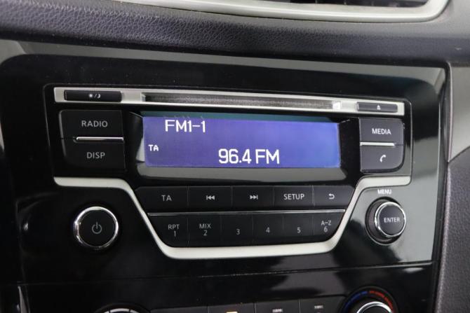 Nissan Qashqai II с пробегом 2016 года, цена 1 179 990 рублей, 158276 км, внедорожник, Автокод Объявления