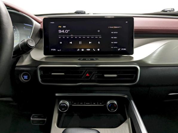 Geely Coolray I с пробегом 2023 года, цена 1 850 000 рублей, 52374 км, внедорожник, Автокод Объявления