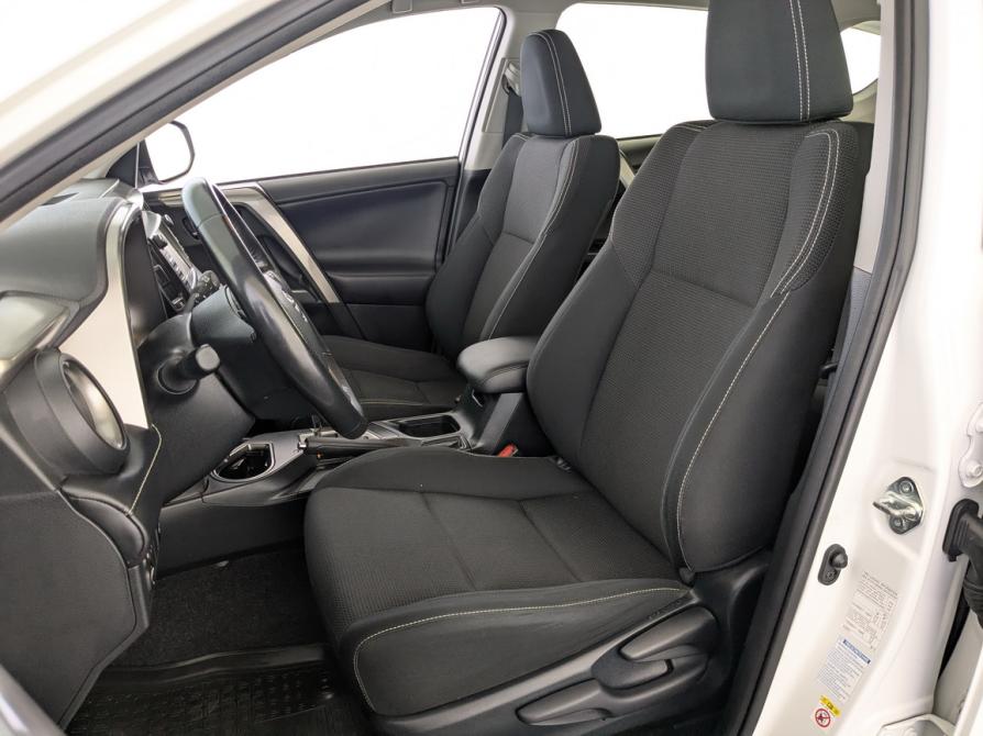 Toyota RAV4 IV (XA40) Рестайлинг Москва  - изображение 17