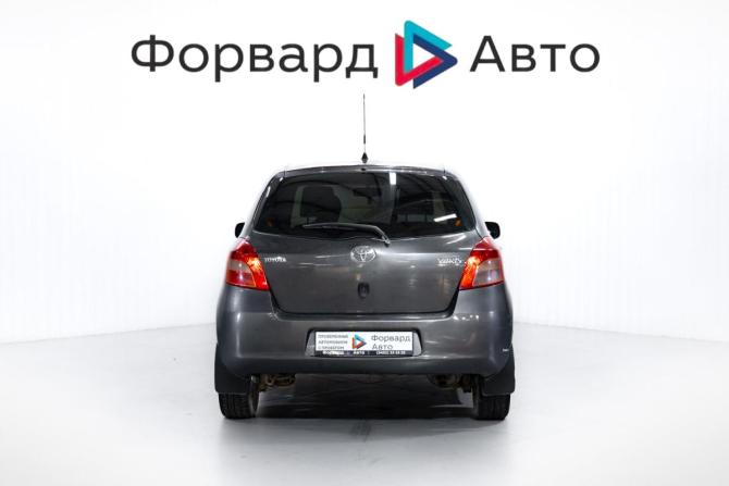 Toyota Yaris II с пробегом 2008 года, цена 499 000 рублей, 127127 км, хэтчбек, Автокод Объявления