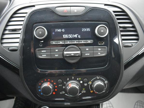 Renault Kaptur I Рестайлинг с пробегом 2020 года, цена 1 299 000 рублей, 149500 км, внедорожник, Автокод Объявления