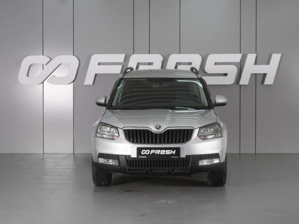 Skoda Yeti I Рестайлинг с пробегом 2015 года, цена 979 000 рублей, 239533 км, внедорожник, Автокод Объявления
