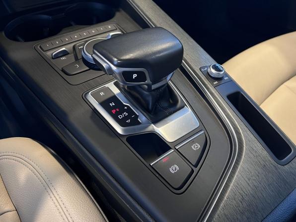 Audi A4 V (B9) с пробегом 2019 года, цена 2 212 000 рублей, 105527 км, седан, Автокод Объявления