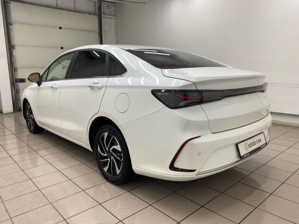 BAIC U5 Plus с пробегом 2023 года, цена 1 329 000 рублей, 90324 км, седан, Автокод Объявления