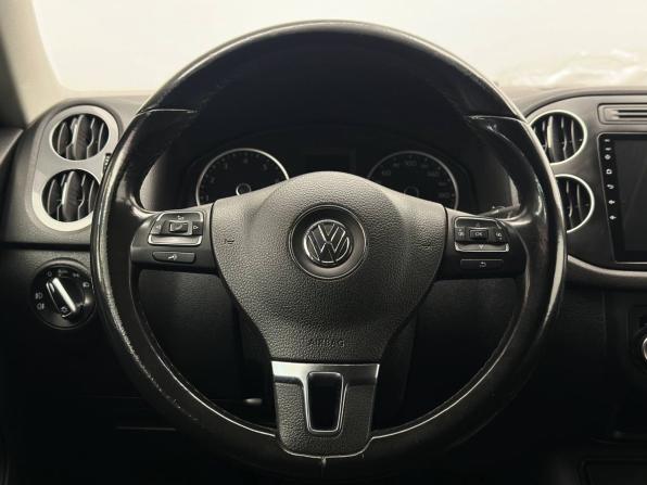 Volkswagen Tiguan I Рестайлинг с пробегом 2013 года, цена 1 049 000 рублей, 195300 км, внедорожник, Автокод Объявления