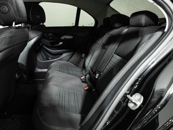 Mercedes-Benz C-Класс IV (W205) Рестайлинг с пробегом 2018 года, цена 2 099 585 рублей, 148562 км, седан, Автокод Объявления