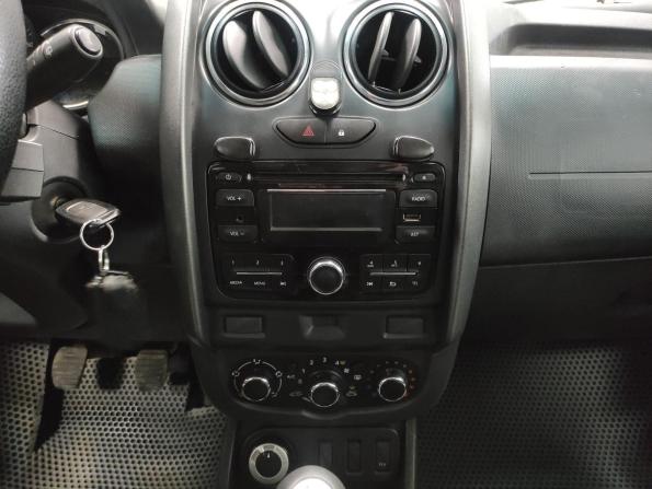 Renault Duster I Рестайлинг с пробегом 2015 года, цена 960 000 рублей, 120245 км, внедорожник, Автокод Объявления