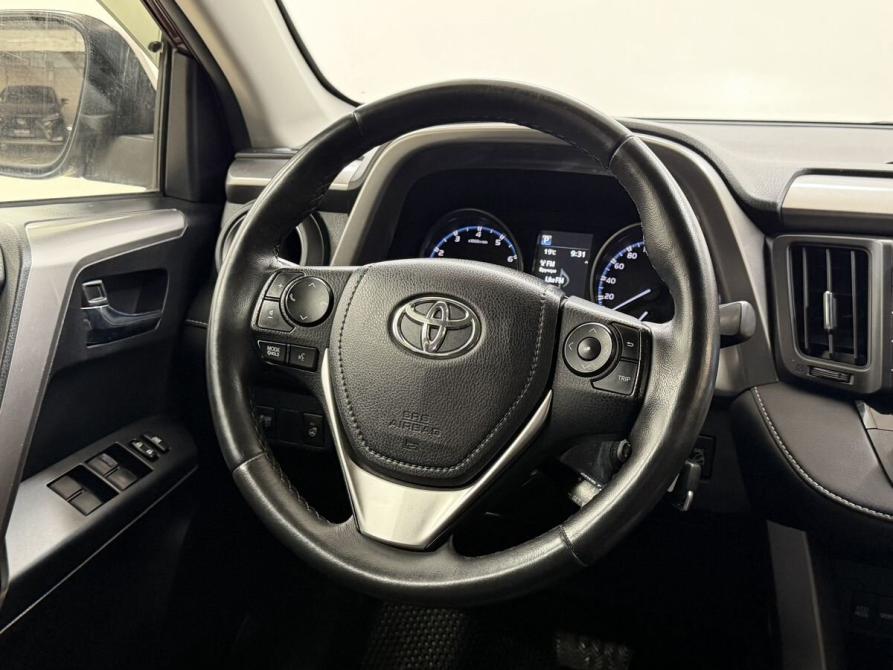 Toyota RAV4 IV (XA40) Рестайлинг Вологда  - изображение 18