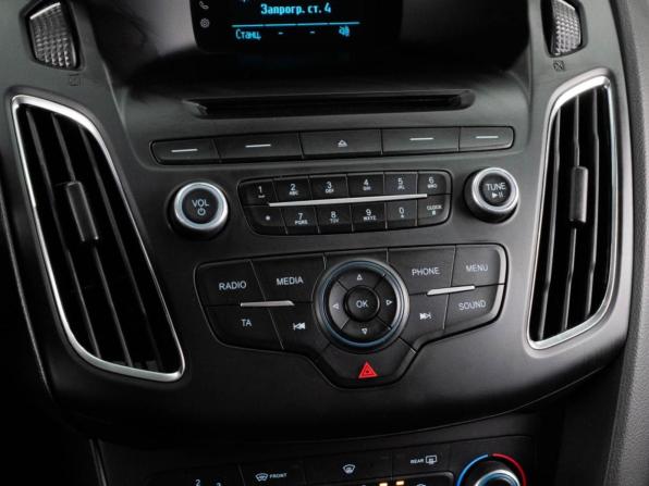 Ford Focus III Рестайлинг с пробегом 2019 года, цена 1 159 000 рублей, 75885 км, седан, Автокод Объявления