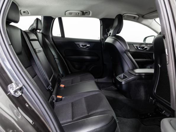 Volvo V60 Cross Country II с пробегом 2020 года, цена 3 199 000 рублей, 136575 км, универсал, Автокод Объявления