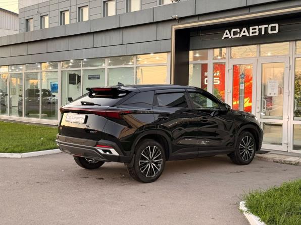 Omoda C5 I с пробегом 2024 года, цена 1 555 000 рублей, 37000 км, внедорожник, Автокод Объявления