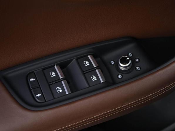 Audi Q7 II (4M) Рестайлинг с пробегом 2019 года, цена 4 699 077 рублей, 107379 км, внедорожник, Автокод Объявления