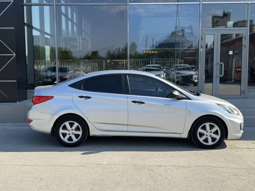 Hyundai Solaris I Новосибирск  - изображение 4