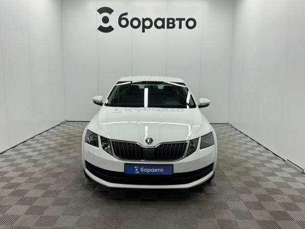 Skoda Octavia III (A7) Рестайлинг с пробегом 2017 года, цена 1 440 000 рублей, 102578 км, лифтбек, Автокод Объявления