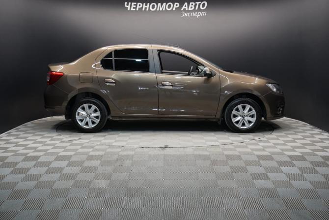 Renault Logan II Рестайлинг с пробегом 2018 года, цена 745 000 рублей, 194000 км, седан, Автокод Объявления