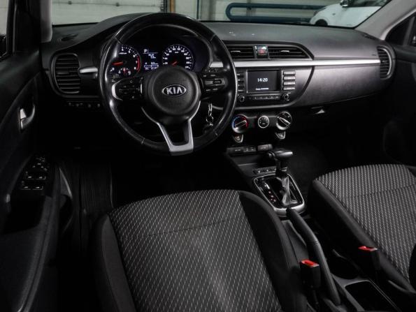 Kia Rio IV с пробегом 2017 года, цена 1 299 000 рублей, 121189 км, седан, Автокод Объявления