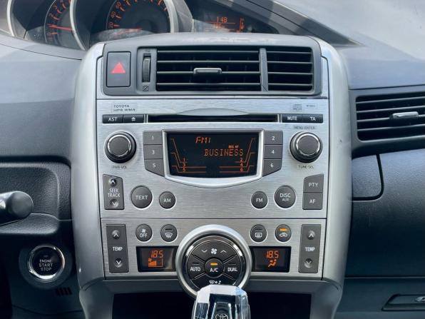 Toyota Verso I с пробегом 2010 года, цена 1 050 000 рублей, 190000 км, компактвэн, Автокод Объявления