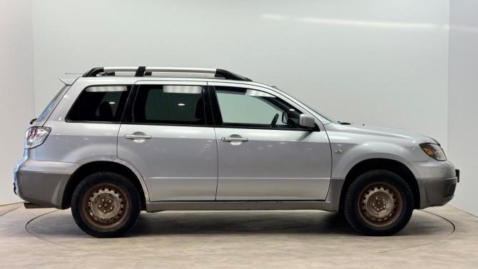 Mitsubishi Outlander I с пробегом 2004 года, цена 390 000 рублей, 322474 км, внедорожник, Автокод Объявления