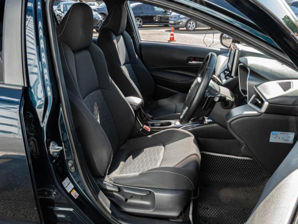 Toyota Corolla XII (E210) с пробегом 2018 года, цена 1 620 000 рублей, 133383 км, хэтчбек, Автокод Объявления