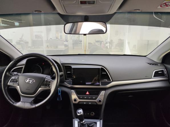 Hyundai Elantra VI (AD) с пробегом 2017 года, цена 1 230 000 рублей, 133686 км, седан, Автокод Объявления