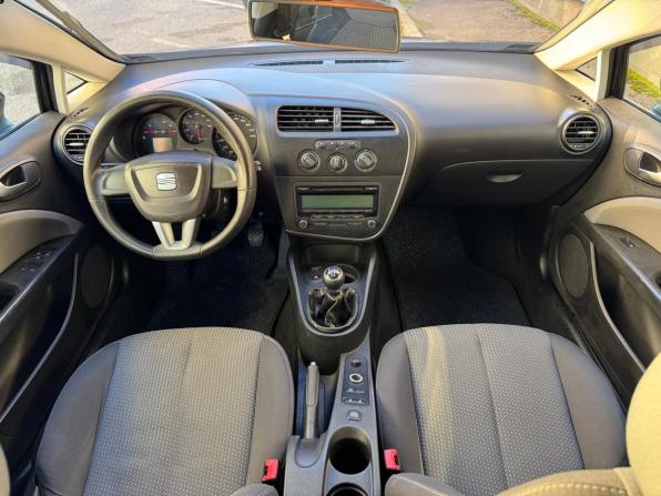 SEAT Leon II Рестайлинг с пробегом 2011 года, цена 550 000 рублей, 158268 км, хэтчбек, Автокод Объявления
