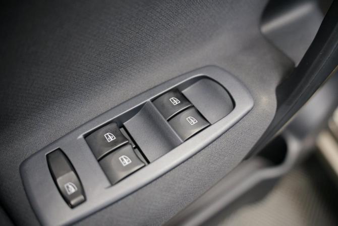 Renault Koleos I Рестайлинг с пробегом 2012 года, цена 1 099 000 рублей, 164300 км, внедорожник, Автокод Объявления