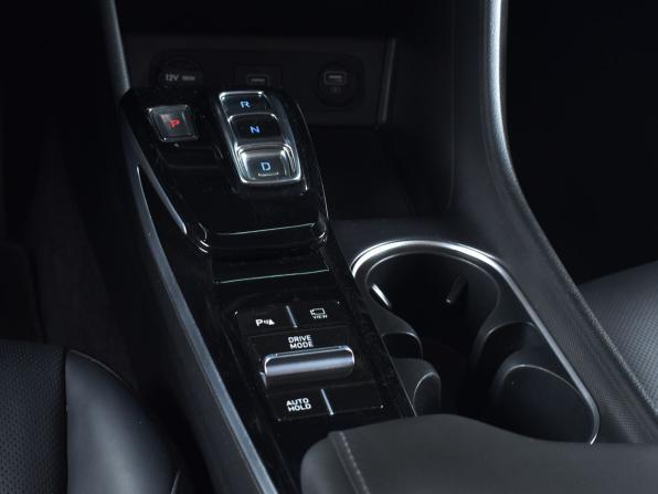 Hyundai Sonata VIII (DN8) с пробегом 2020 года, цена 2 299 997 рублей, 82610 км, седан, Автокод Объявления