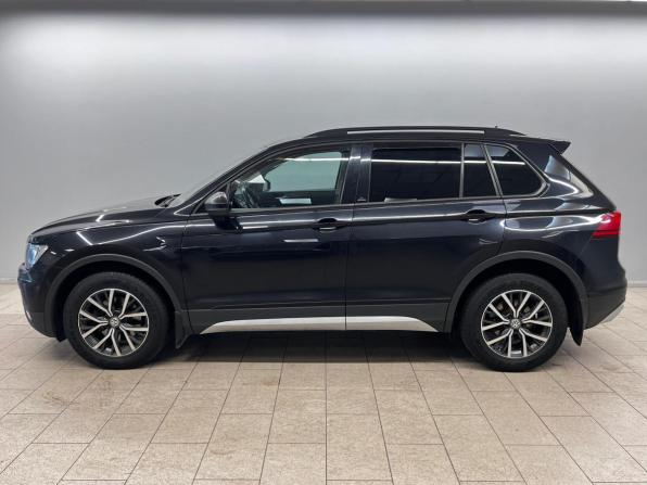 Volkswagen Tiguan II с пробегом 2019 года, цена 2 275 000 рублей, 232962 км, внедорожник, Автокод Объявления