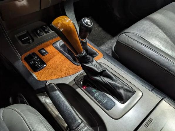Lexus GX I с пробегом 2004 года, цена 1 750 000 рублей, 215000 км, внедорожник, Автокод Объявления