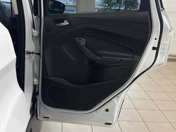 Ford Kuga II с пробегом 2013 года, цена 1 390 000 рублей, 99000 км, внедорожник, Автокод Объявления
