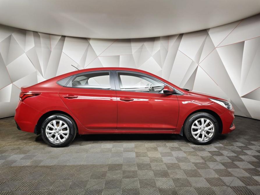 Hyundai Solaris II Москва  - изображение 6