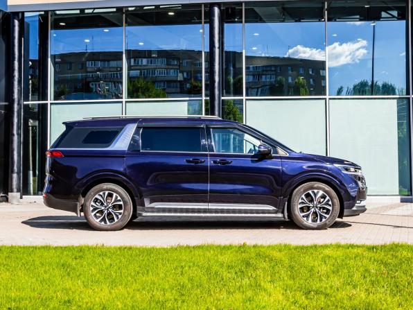 Kia Carnival IV с пробегом 2021 года, цена 2 940 000 рублей, 181763 км, минивэн, Автокод Объявления