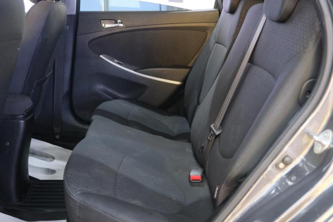 Hyundai Solaris I с пробегом 2012 года, цена 659 000 рублей, 183000 км, хэтчбек, Автокод Объявления