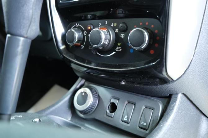 Nissan Terrano III (D10) с пробегом 2016 года, цена 1 399 000 рублей, 184000 км, внедорожник, Автокод Объявления