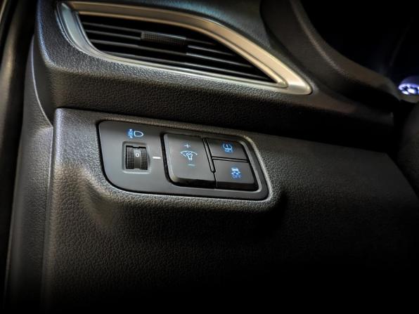 Hyundai Solaris II Рестайлинг с пробегом 2022 года, цена 1 650 000 рублей, 51658 км, седан, Автокод Объявления