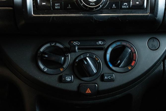 Nissan Note I Рестайлинг с пробегом 2009 года, цена 599 000 рублей, 183184 км, хэтчбек, Автокод Объявления